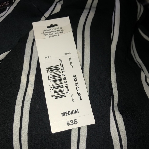 Worthington Black & White Ruffle Striped Sleeveless Blouse New With Tags Size M - Picture 2 of 3